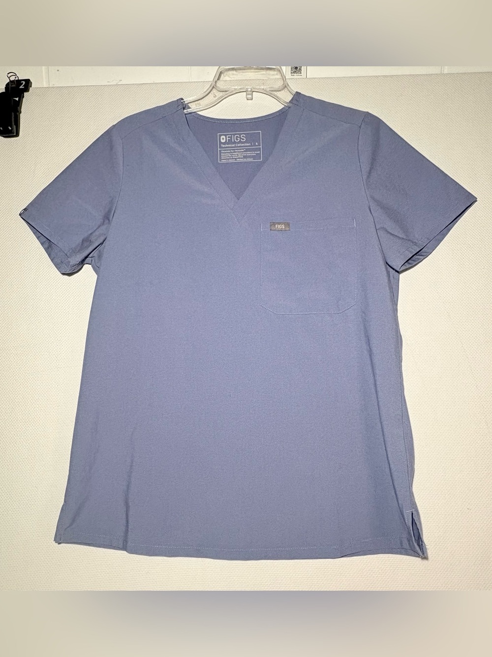 Figs women’s scrub top